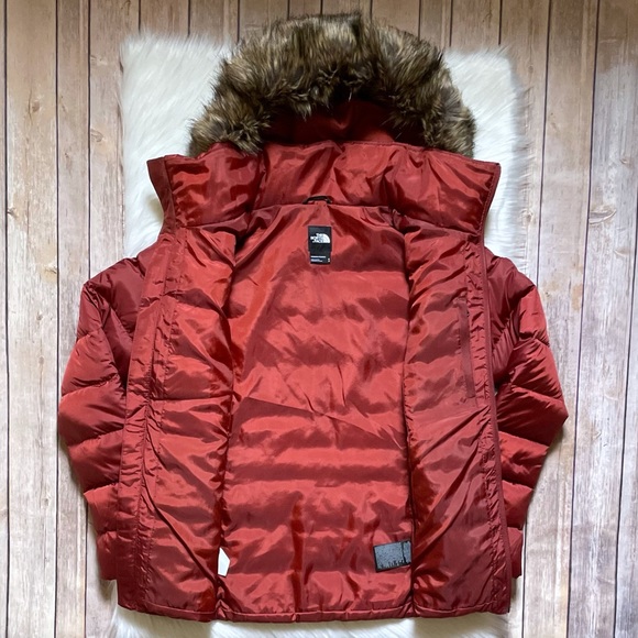 The North Face Women’s Gotham Down Jacket II In Brick House Red - Picture 5 of 9